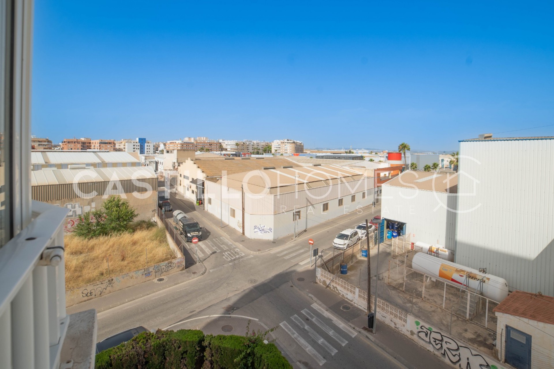 Reventa - Piso -
Torrevieja - Nueva Torrevieja - Aguas Nuevas