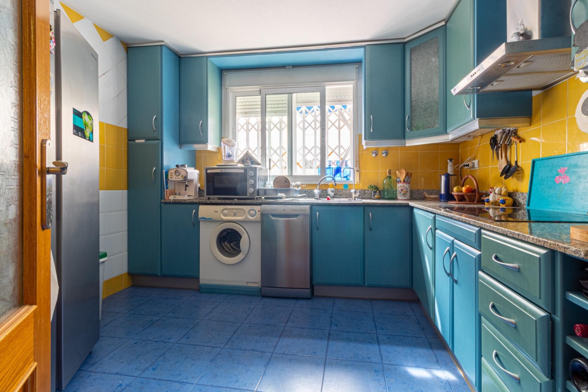 Reventa - Piso -
Torrevieja - Playa de los locos