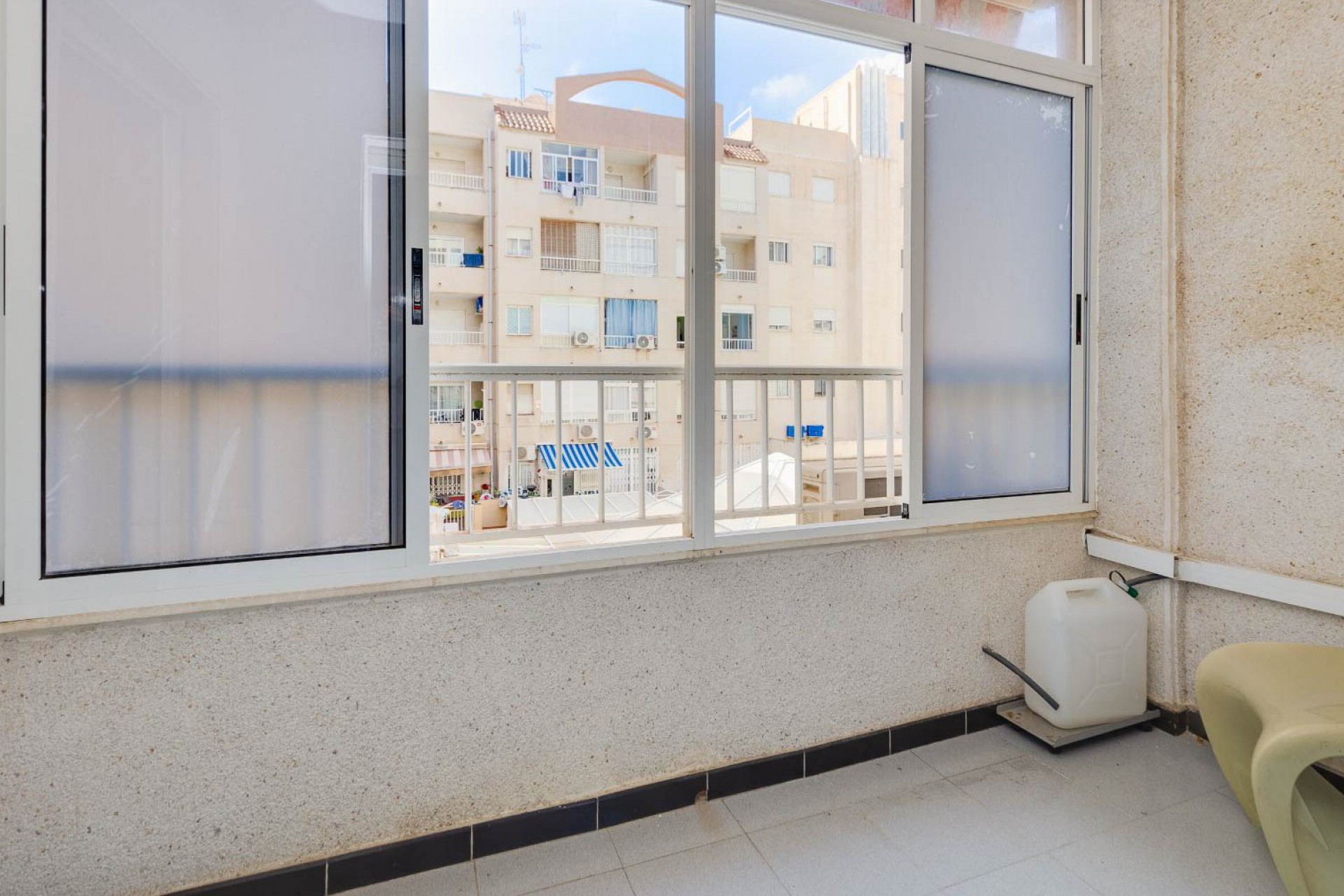 Reventa - Piso -
Torrevieja - Playa de los Locos