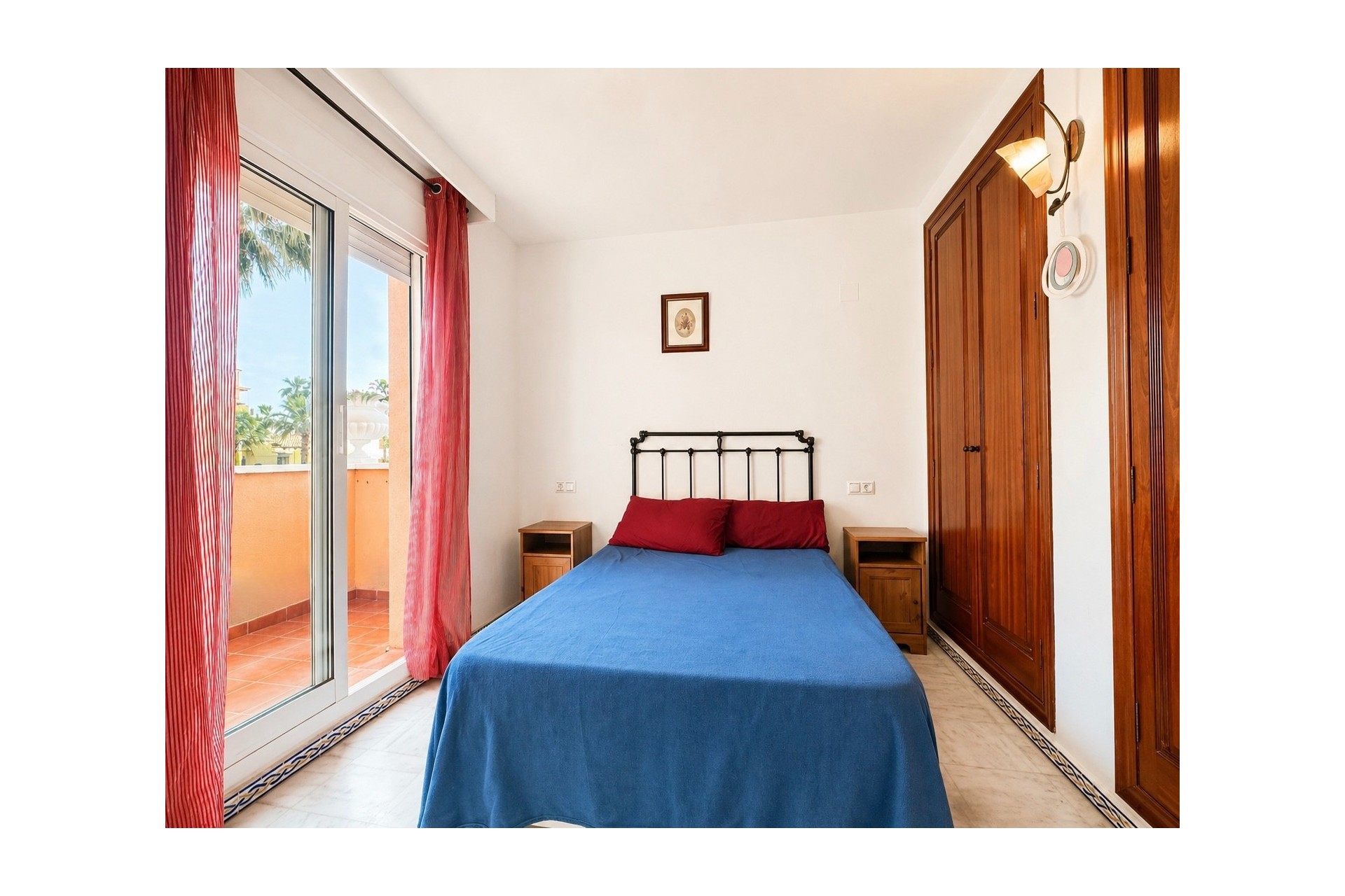 Reventa - Piso -
Torrevieja - Playa de los locos