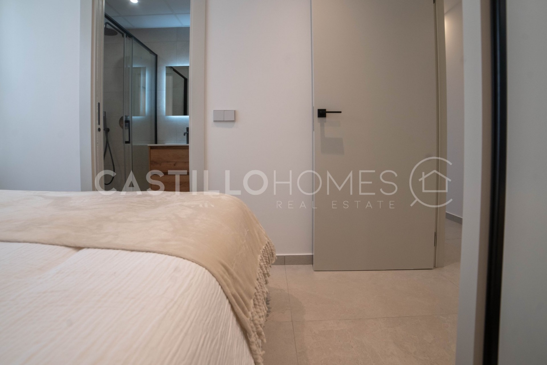 Reventa - Piso -
Torrevieja - Playa del Acequión