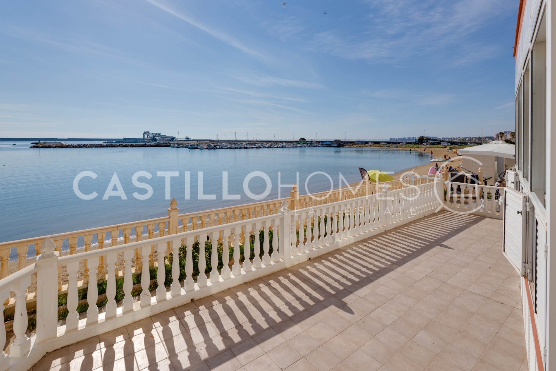 Reventa - Piso -
Torrevieja - Playa del Acequión