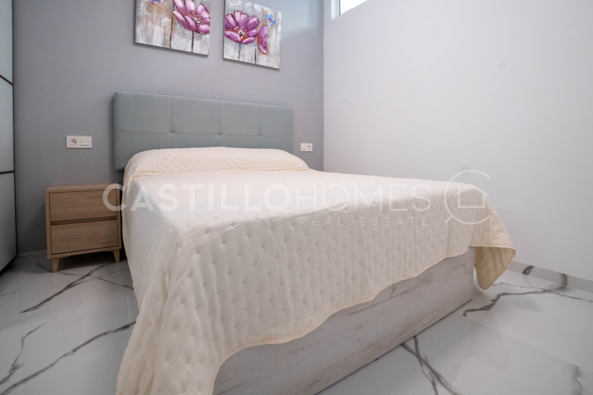 Reventa - Piso -
Torrevieja - Playa del Cura