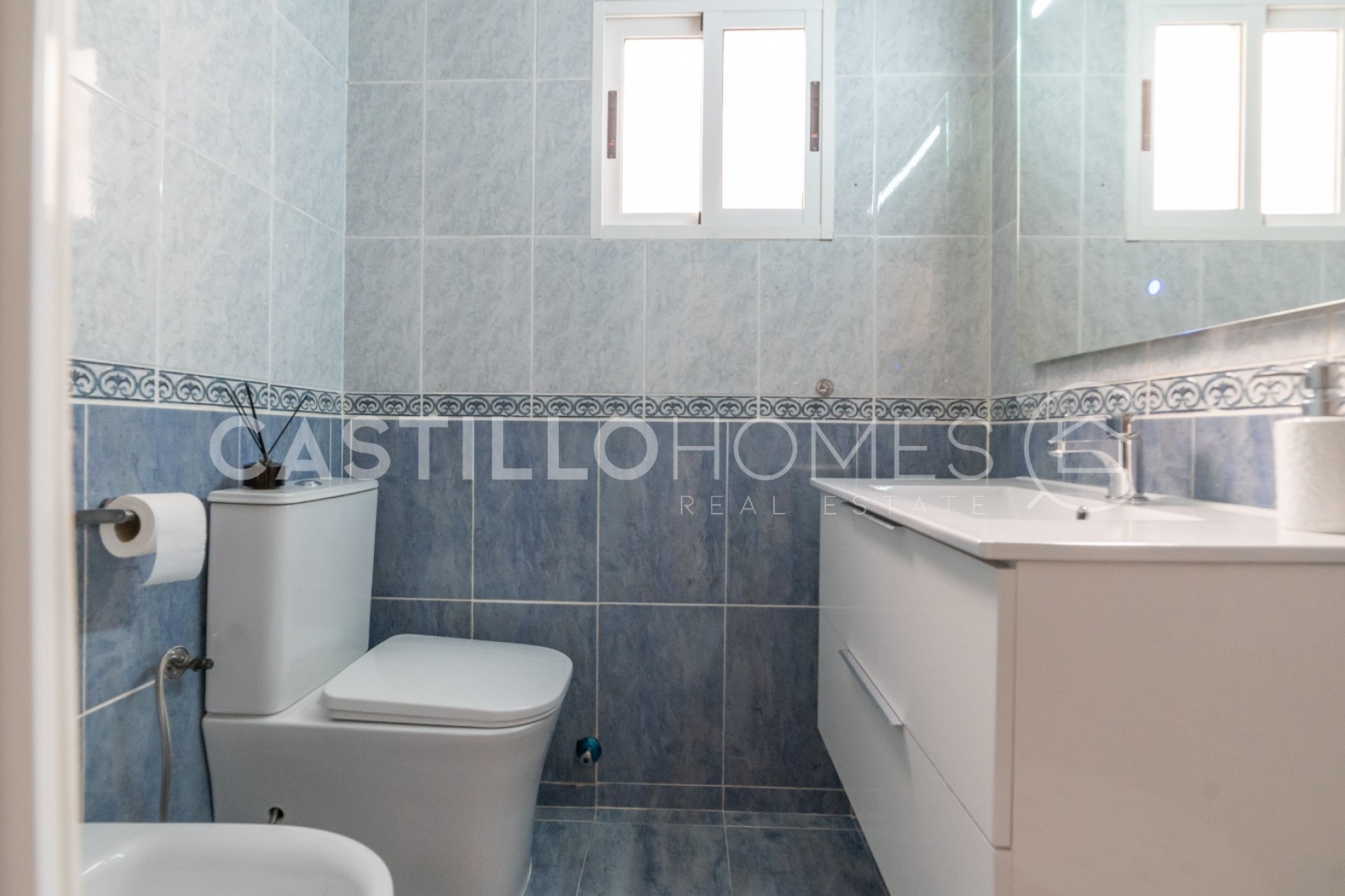 Reventa - Piso -
Torrevieja - Playa del Cura