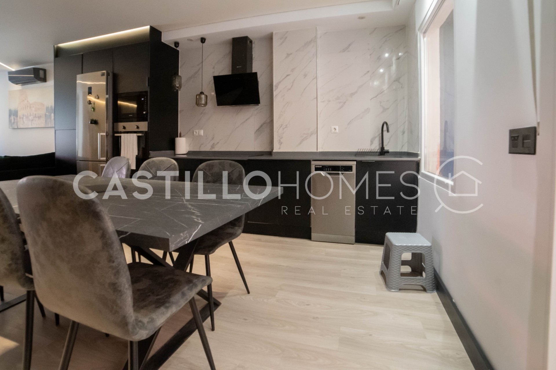 Reventa - Piso -
Torrevieja - Playa del Cura
