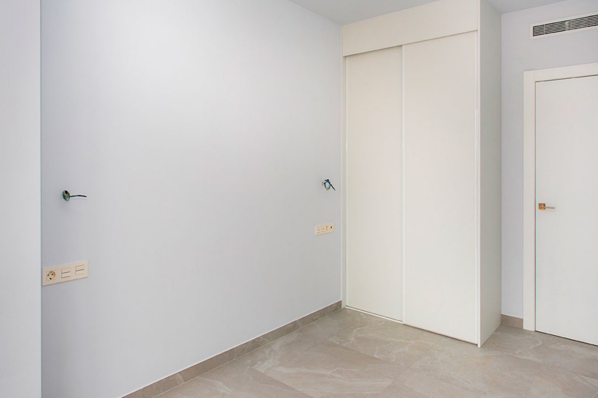 Reventa - Piso -
Torrevieja - Playa del Cura