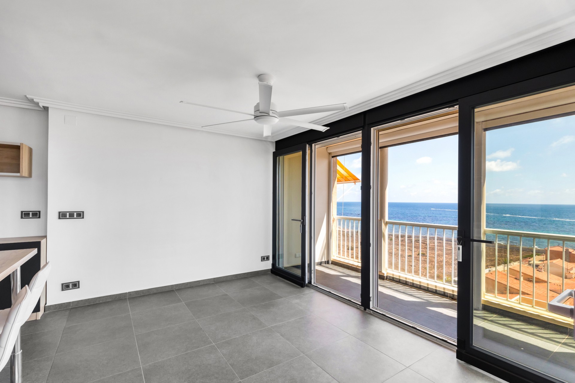Reventa - Piso -
Torrevieja - Rocio del mar