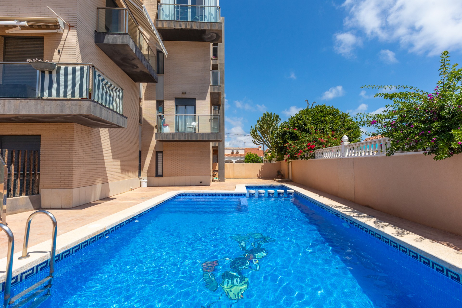 Reventa - Piso -
Torrevieja - Rocio del mar