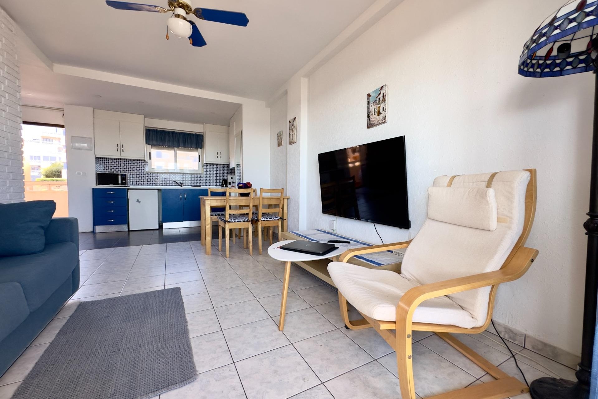 Reventa - Piso -
Torrevieja - Torreblanca