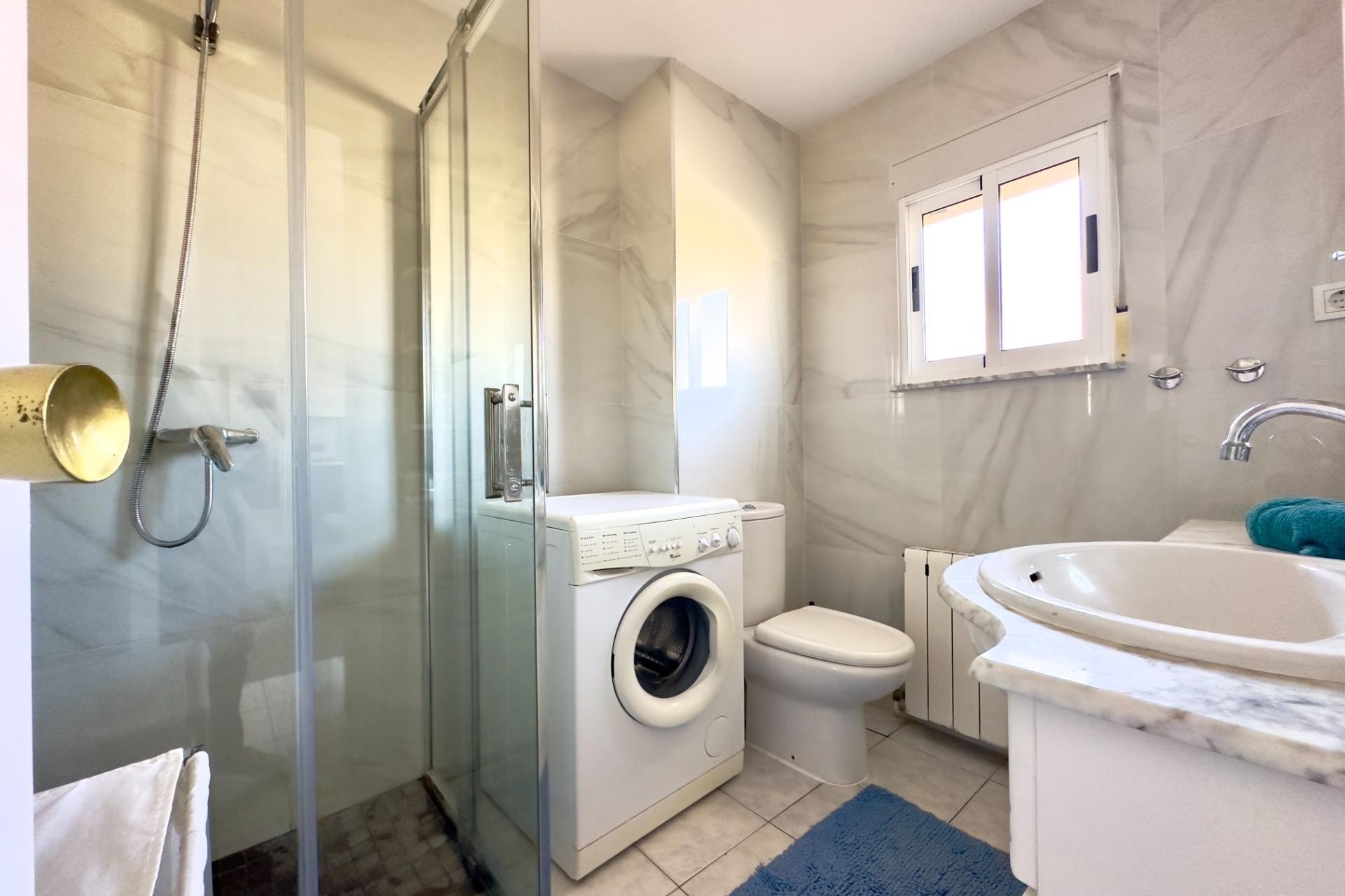 Reventa - Piso -
Torrevieja - Torreblanca