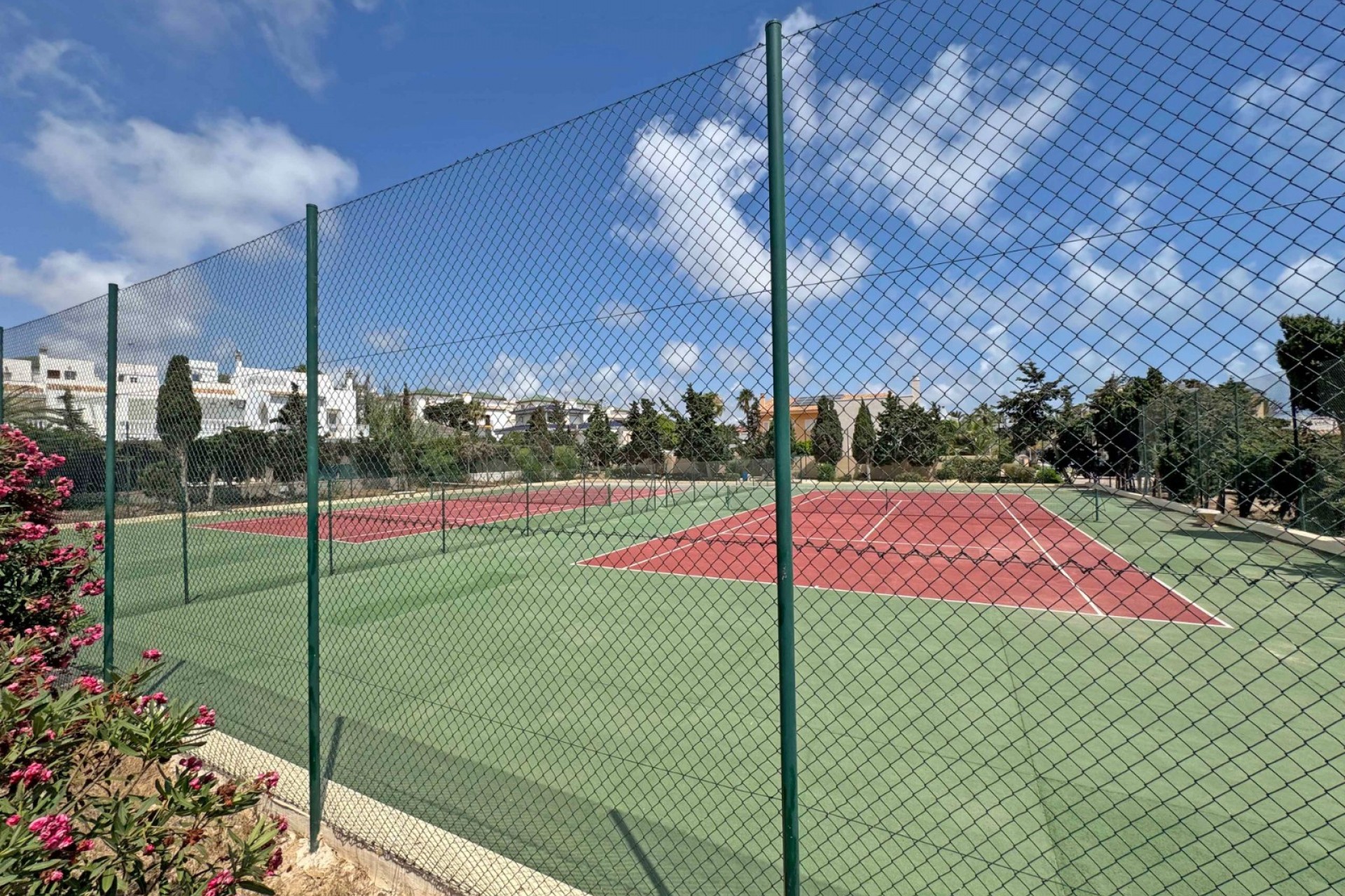 Reventa - Piso -
Torrevieja - Torrelamata - La Mata