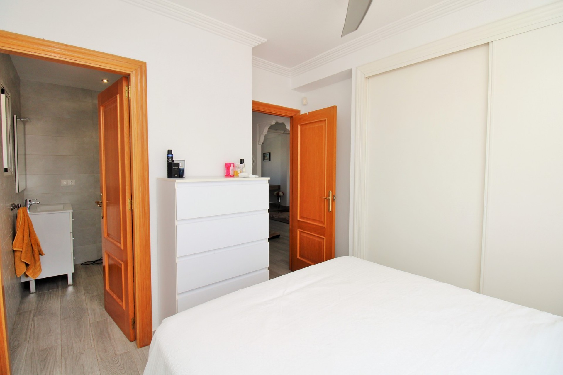 Reventa - Piso -
Villamartin - Las Violetas