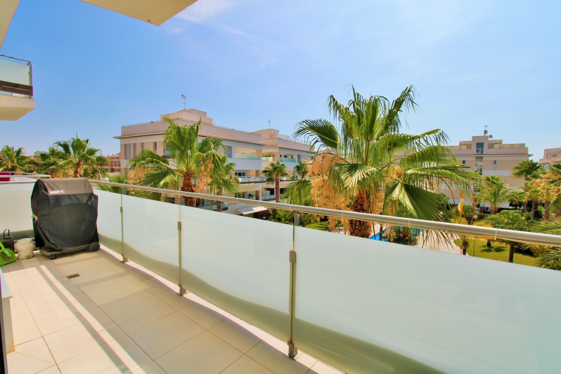 Reventa - Piso -
Villamartin - Los Dolses