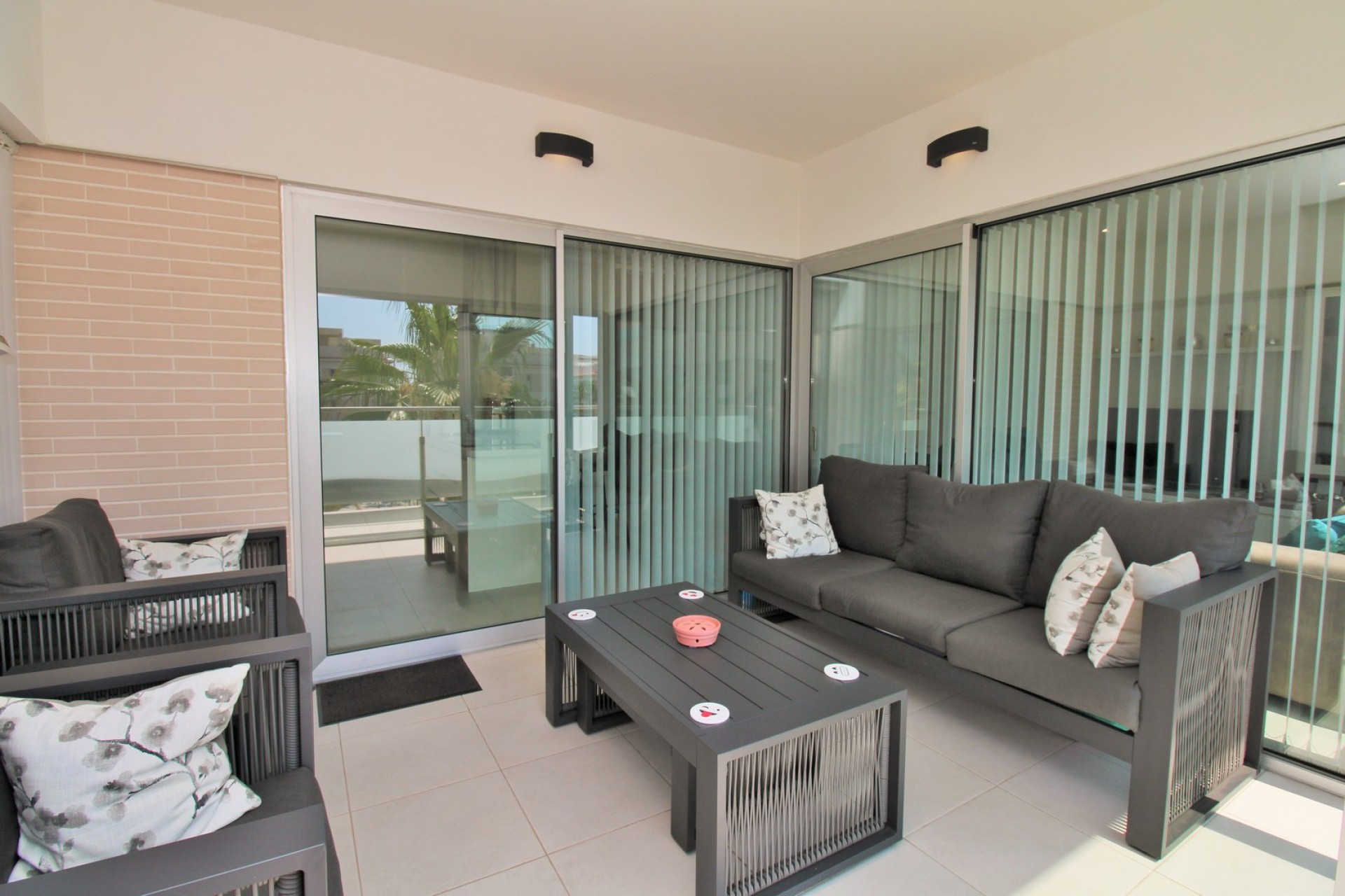 Reventa - Piso -
Villamartin - Los Dolses
