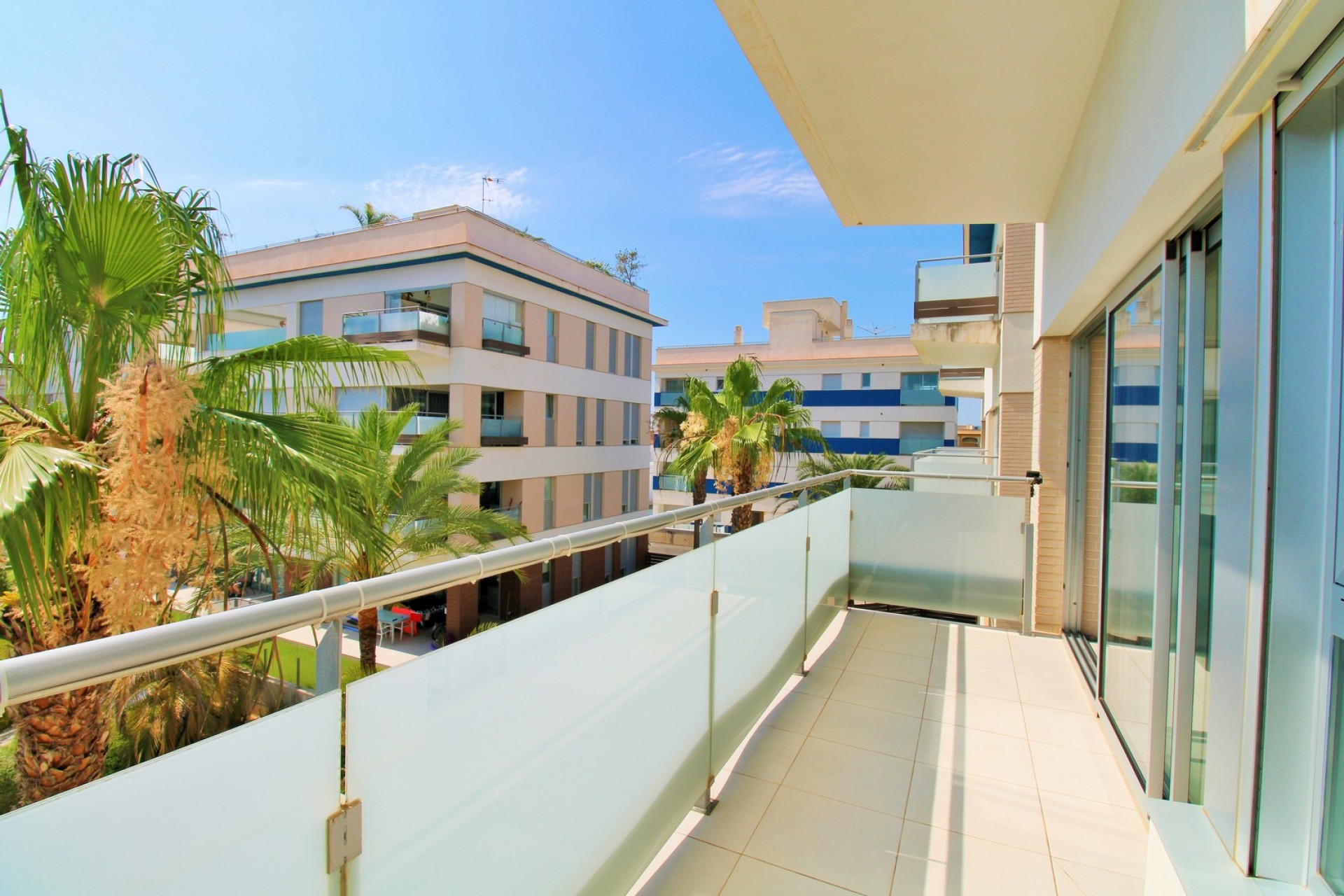 Reventa - Piso -
Villamartin - Los Dolses