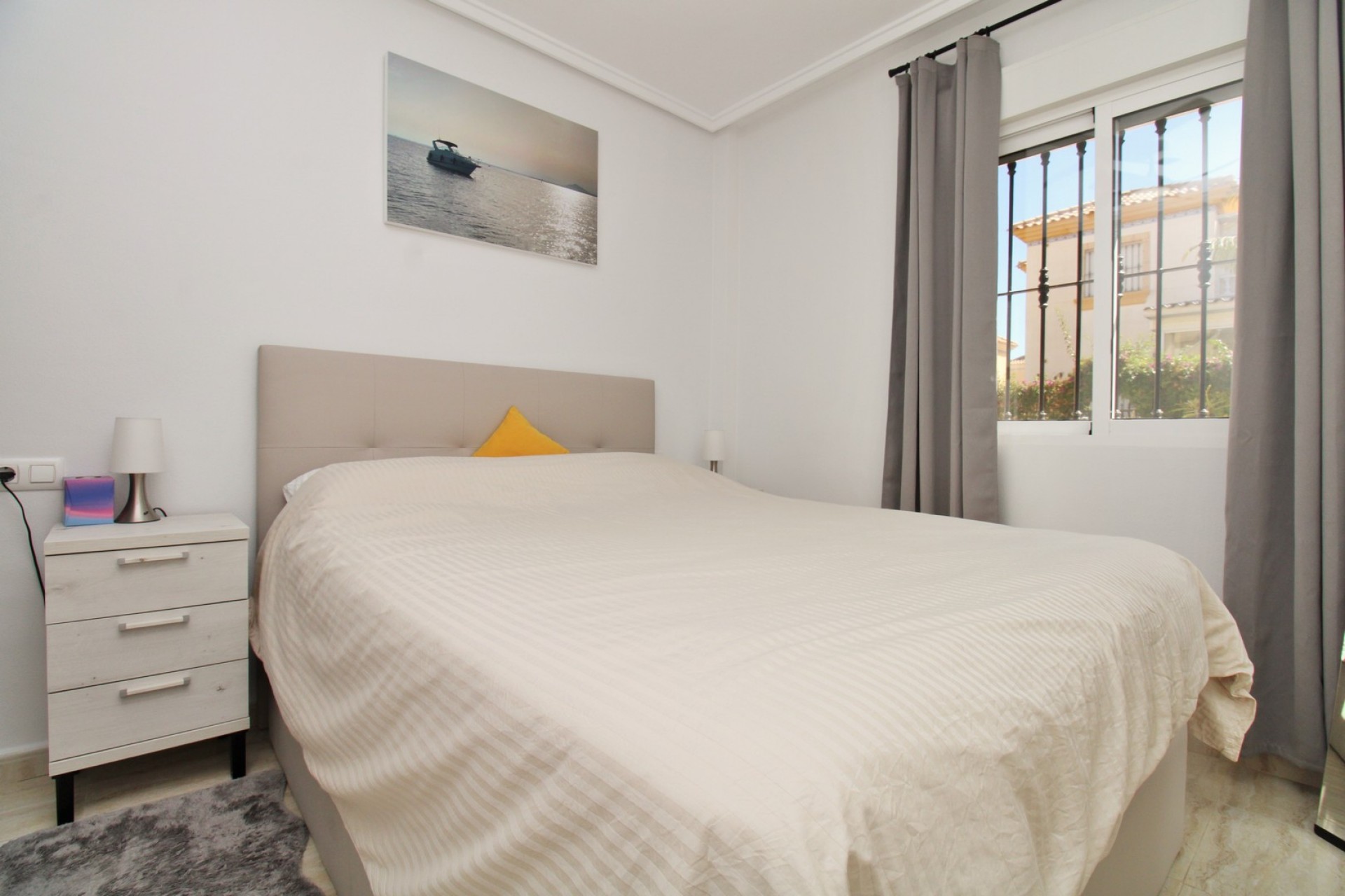 Reventa - Piso -
Villamartin - Los Dolses