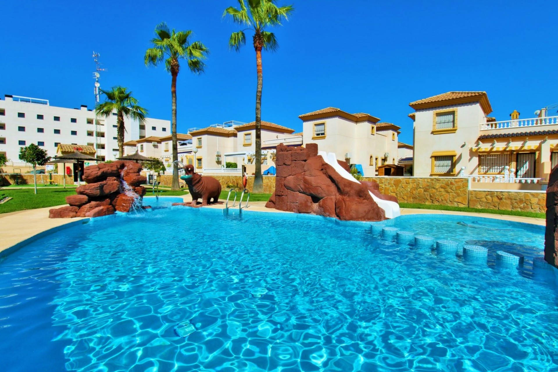 Reventa - Piso -
Villamartin - Los Dolses