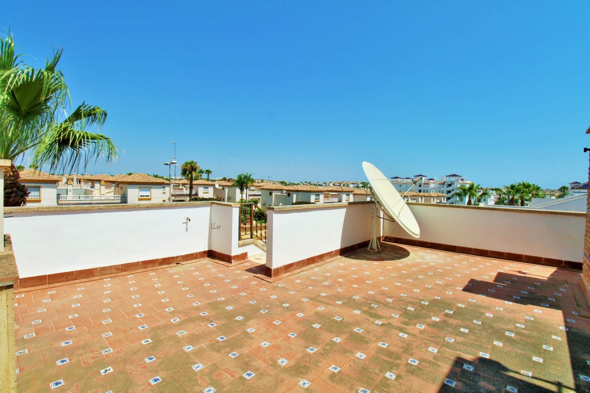 Reventa - Piso -
Villamartin - PAU 8