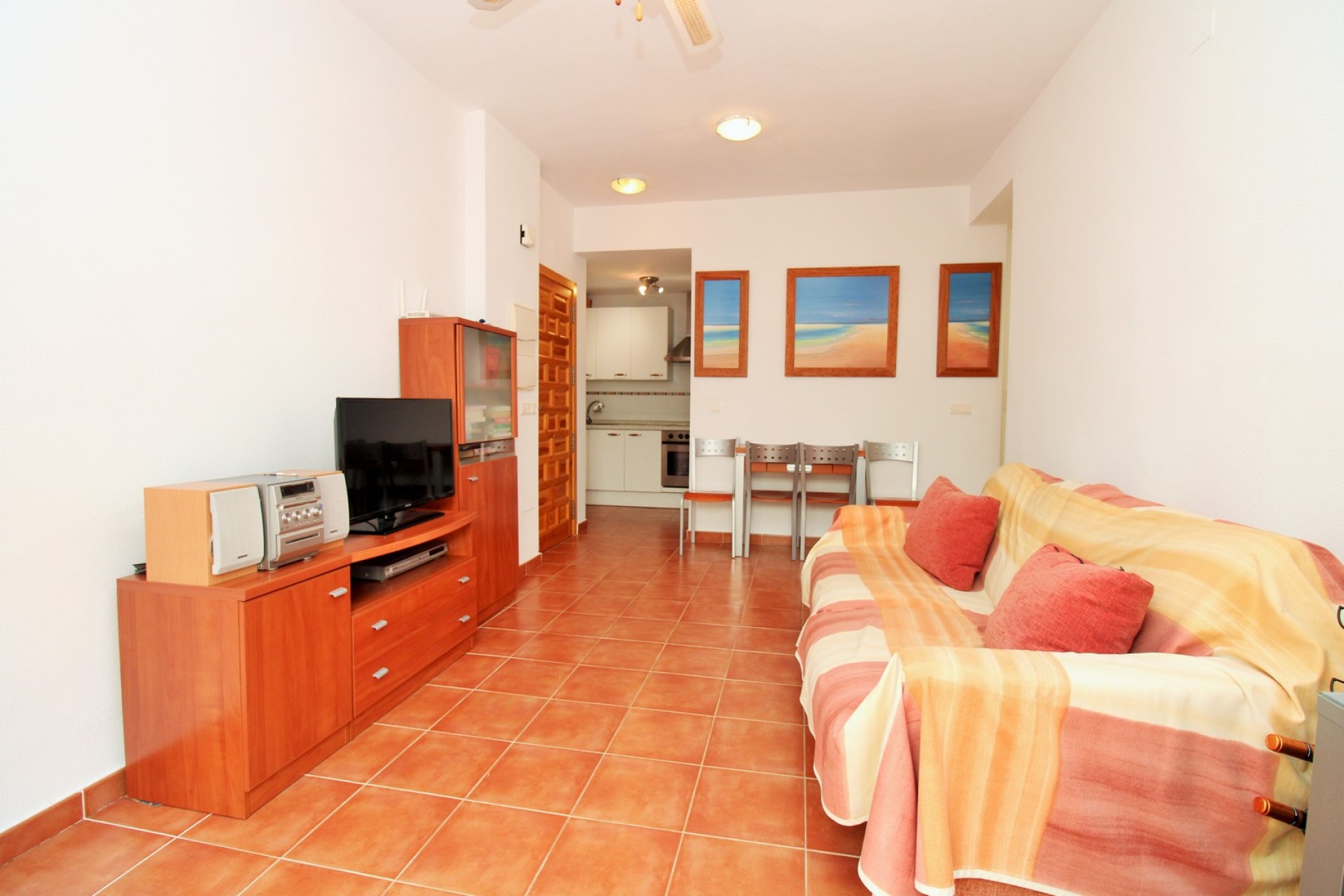 Reventa - Piso -
Villamartin