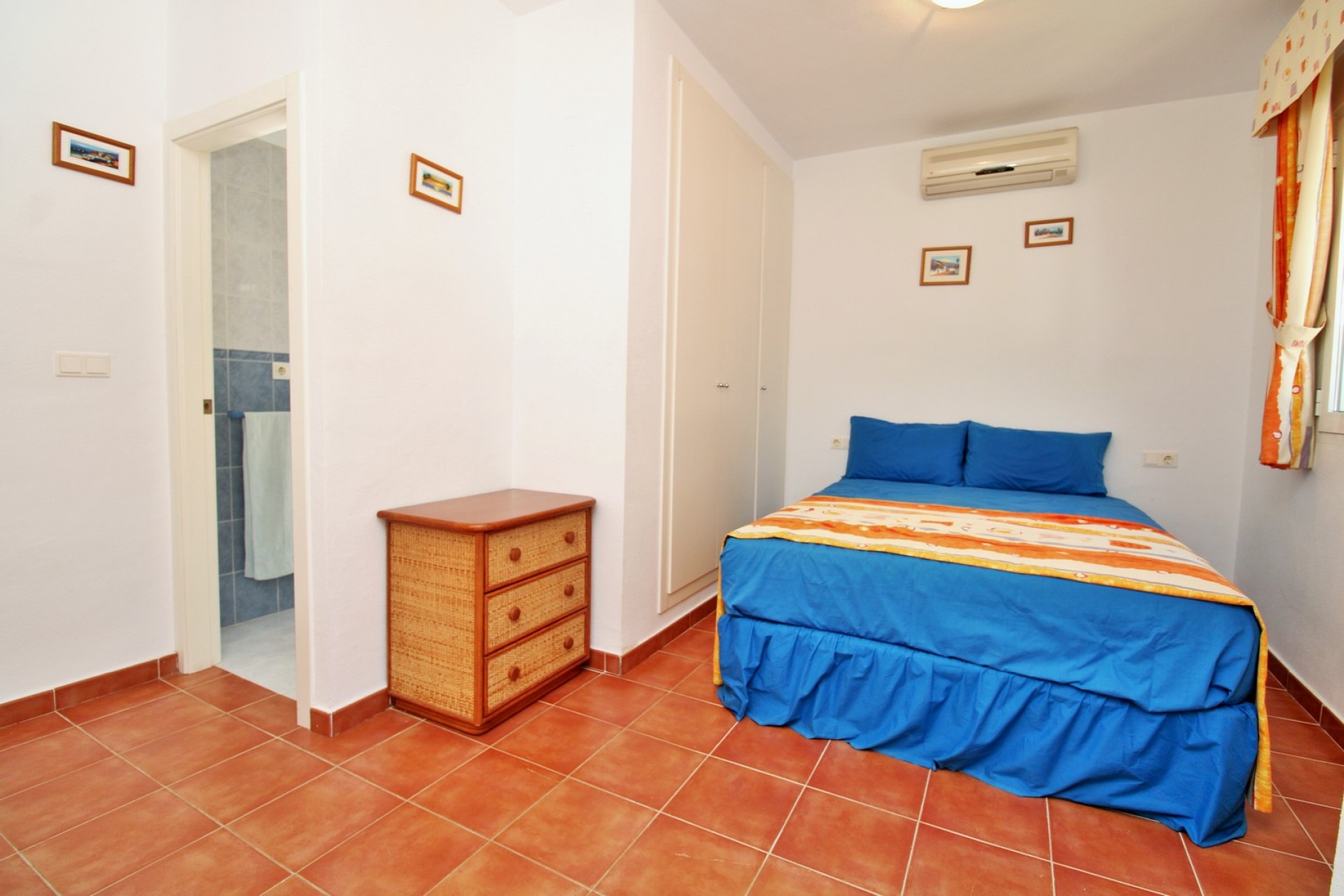 Reventa - Piso -
Villamartin
