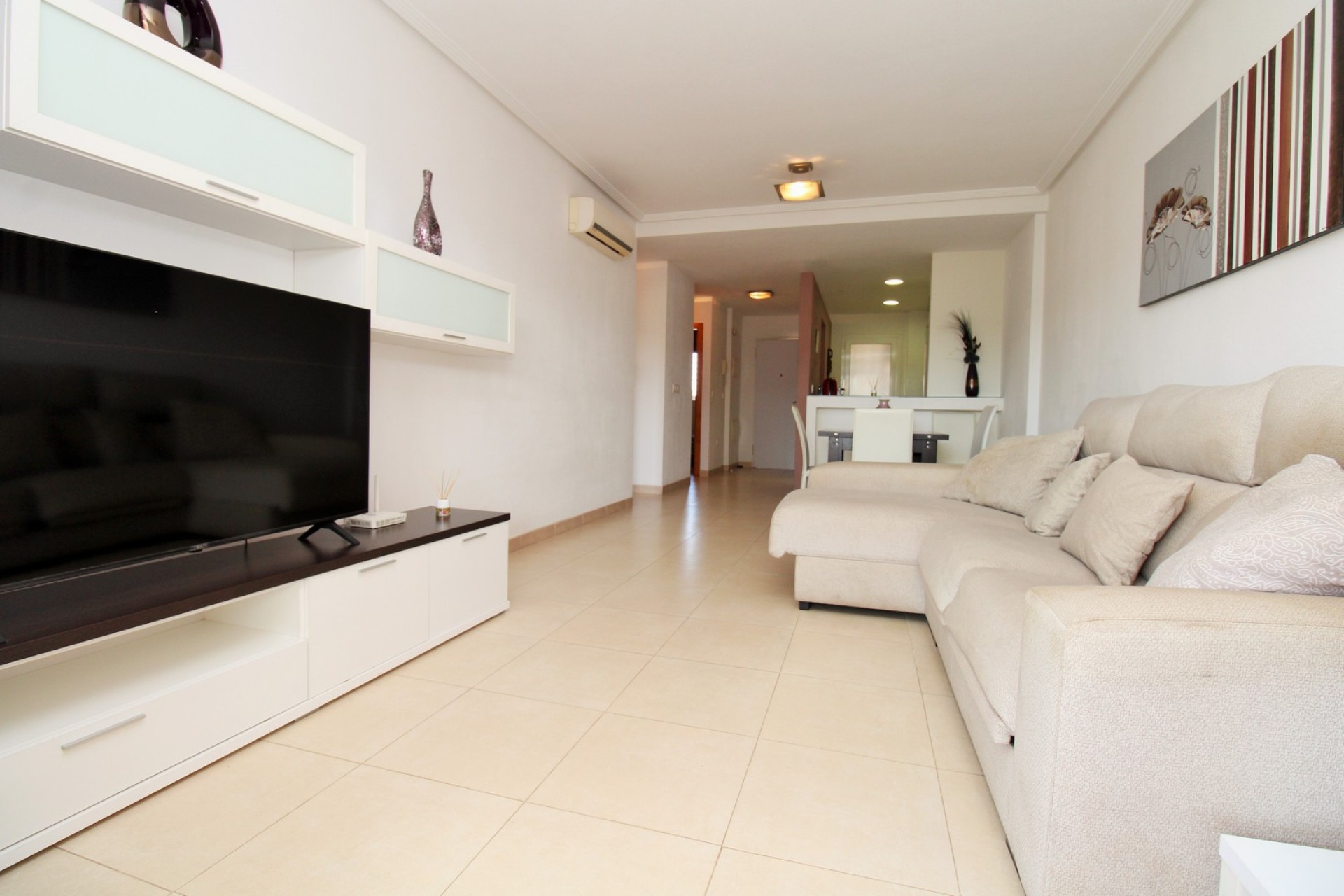 Reventa - Piso -
Villamartin