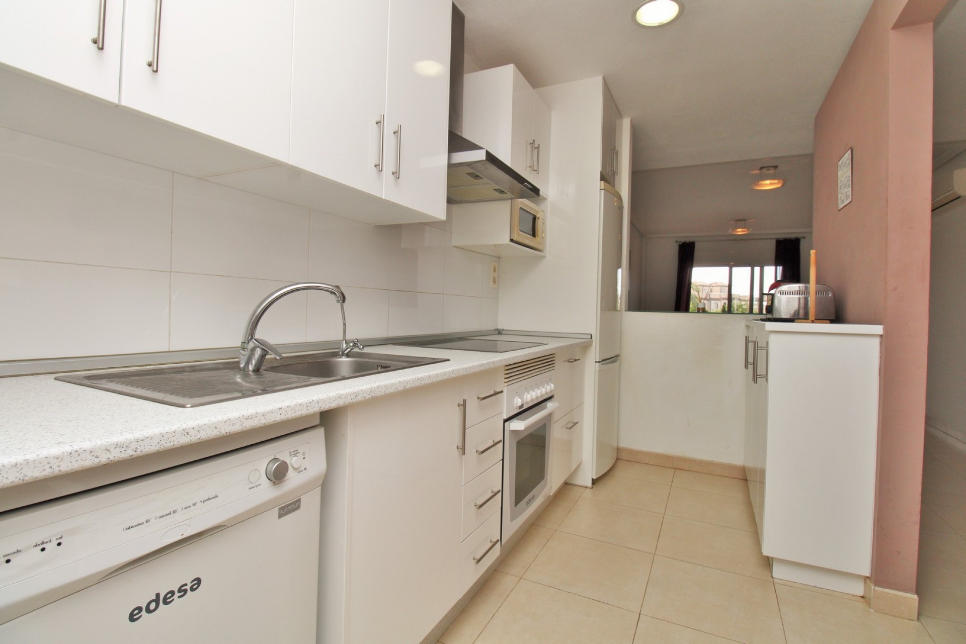Reventa - Piso -
Villamartin