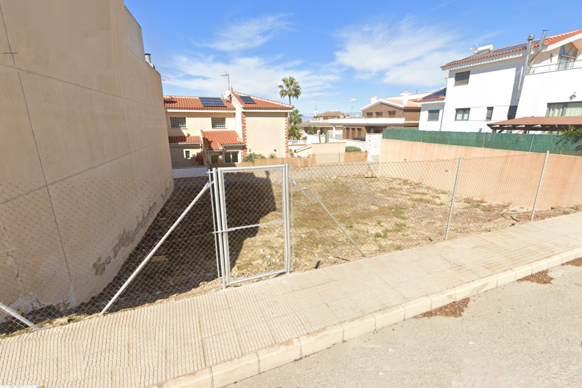 Reventa - Plot -
Benijofar - Center