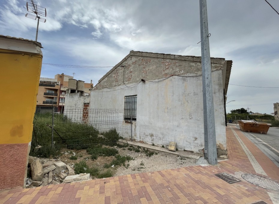 Reventa - Plot -
Formentera del Segura - Formentera de Segura