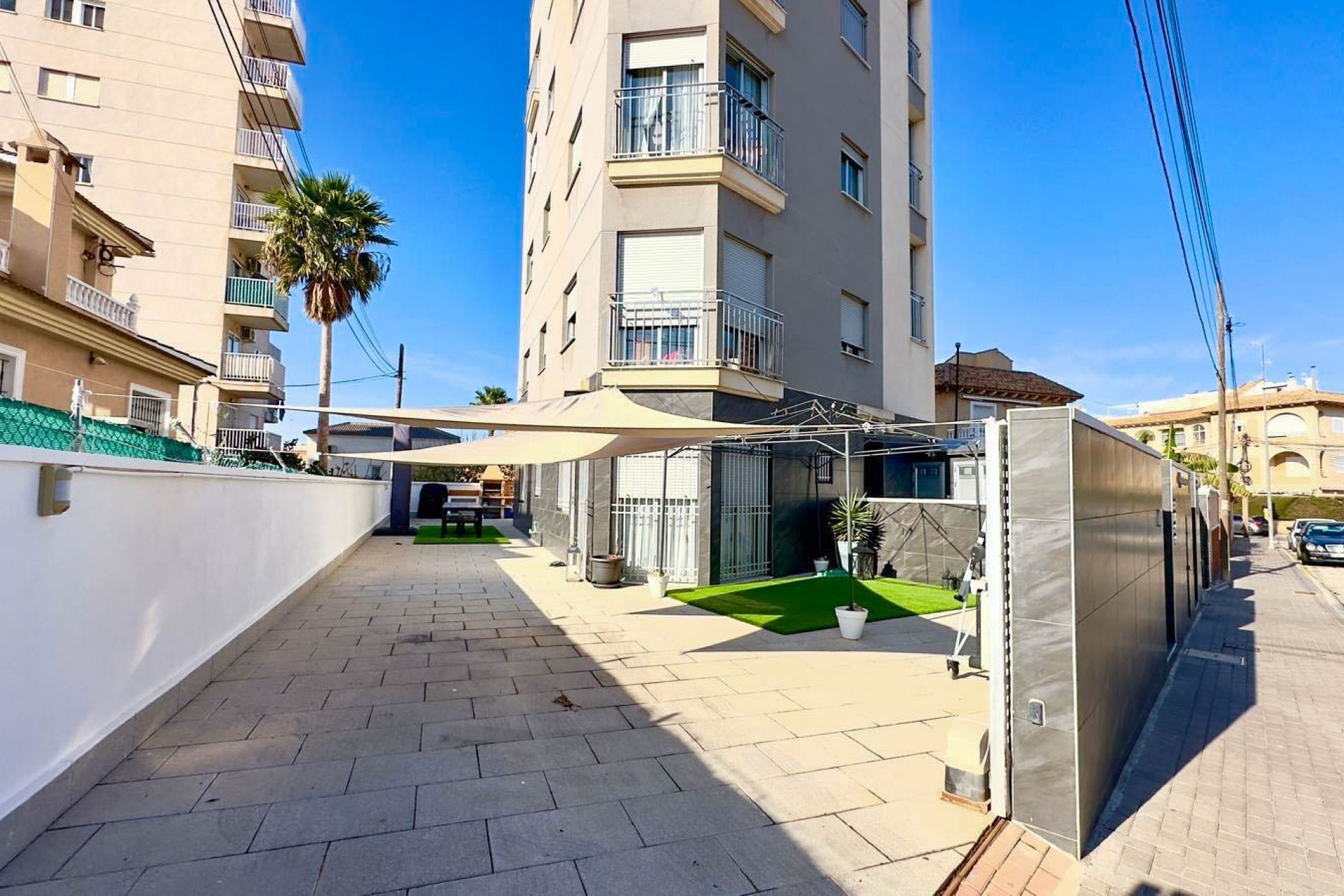 Reventa - Property -
Torrevieja - Nueva Torrevieja - Aguas Nuevas