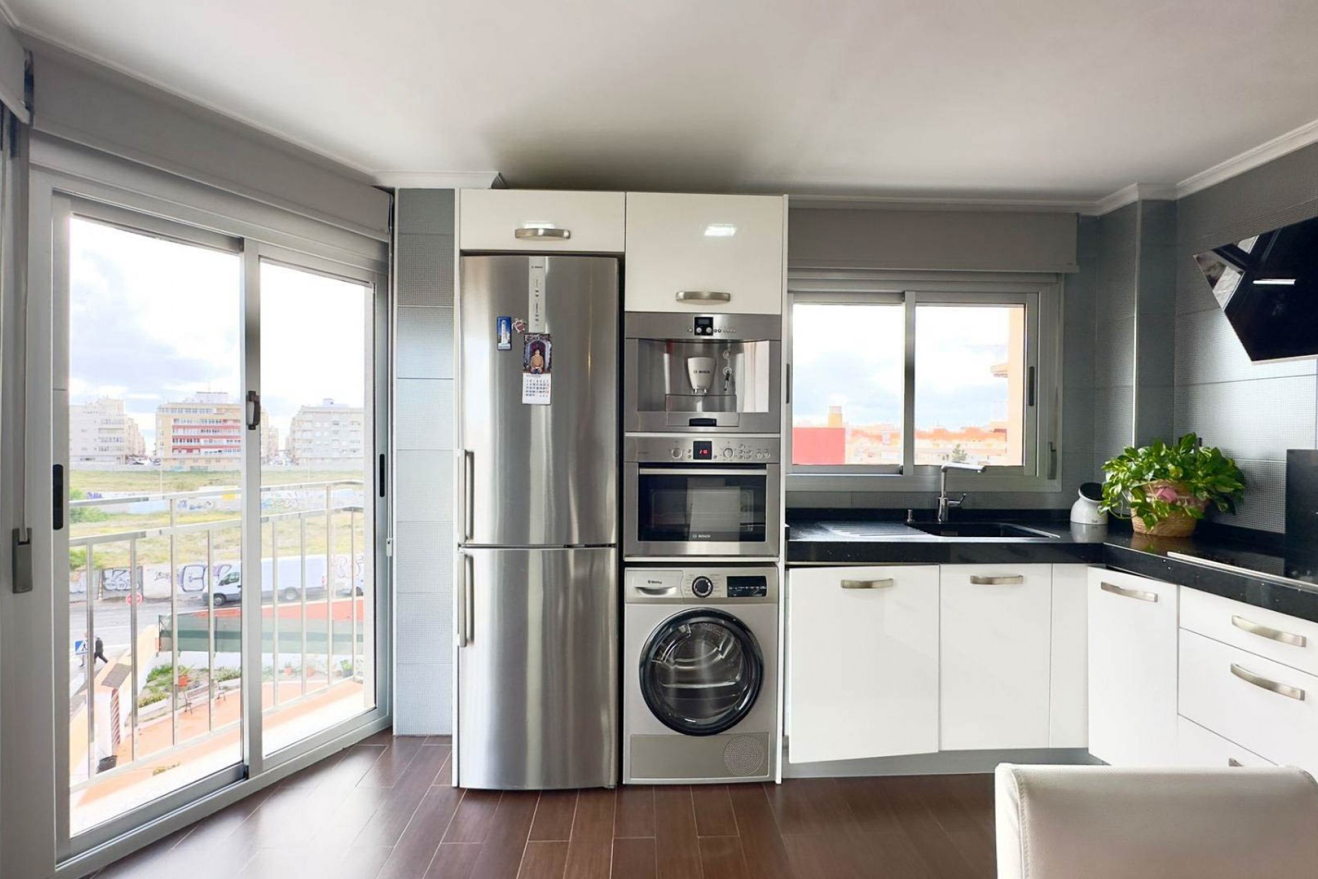 Reventa - Property -
Torrevieja - Nueva Torrevieja - Aguas Nuevas