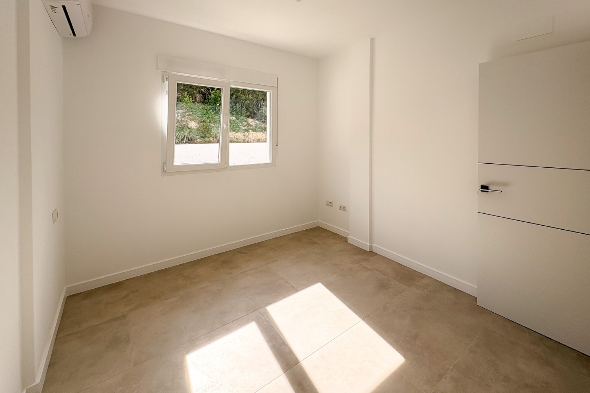 Reventa - Semi-Detached Villa -
El Campello - Pueblo Acantilado - Venta Lanuza