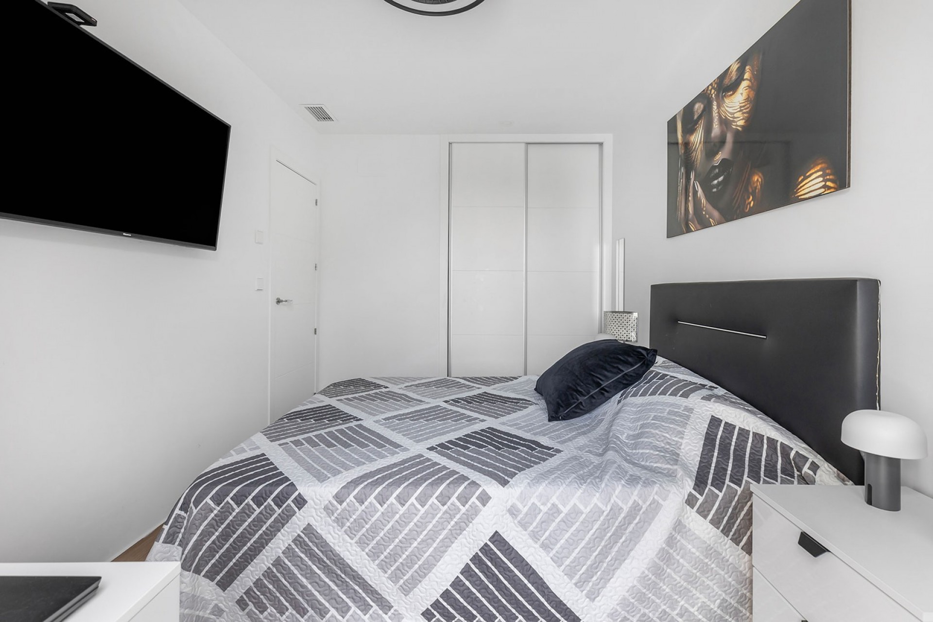 Reventa - Semi - Detached Villa -
Orihuela Costa - Vistabella Golf