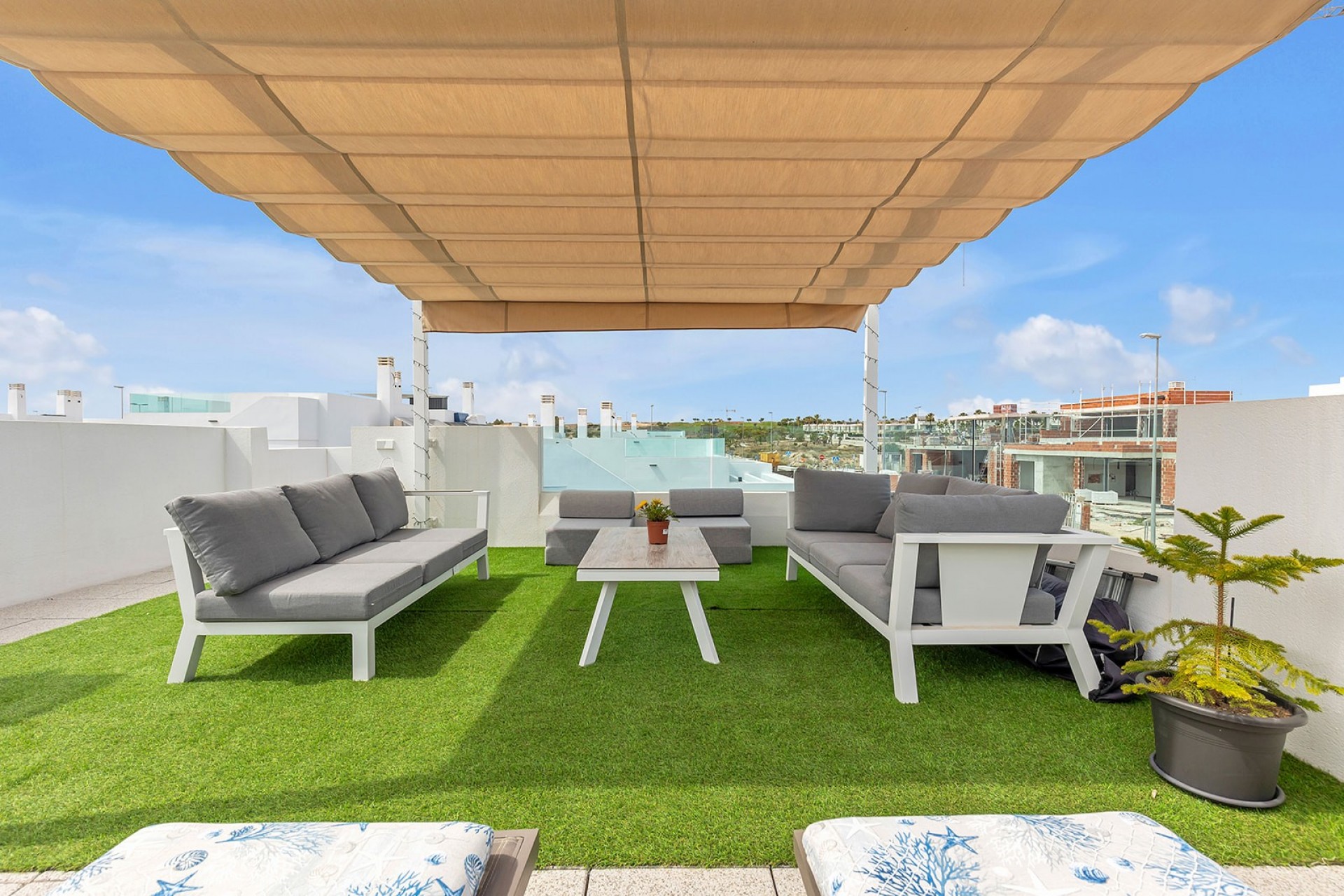 Reventa - Semi - Detached Villa -
Orihuela Costa - Vistabella Golf