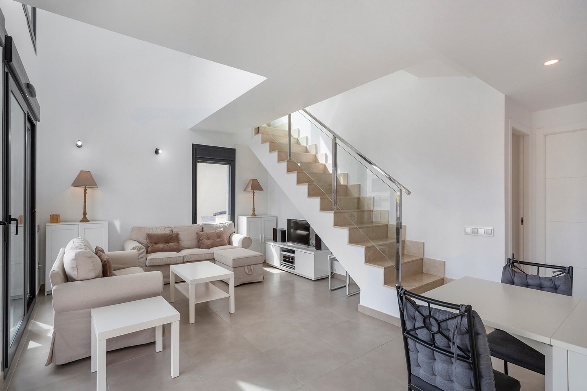 Reventa - Semi - Detached Villa -
Vistabella Golf