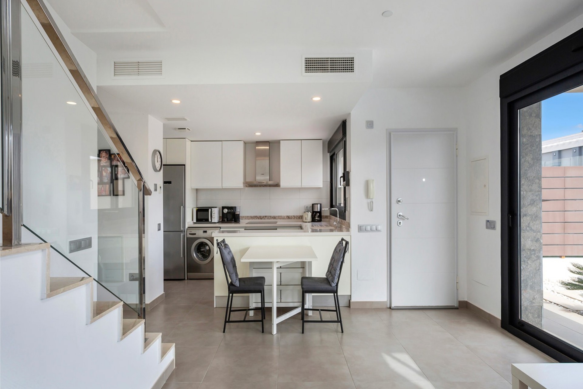 Reventa - Semi - Detached Villa -
Vistabella Golf