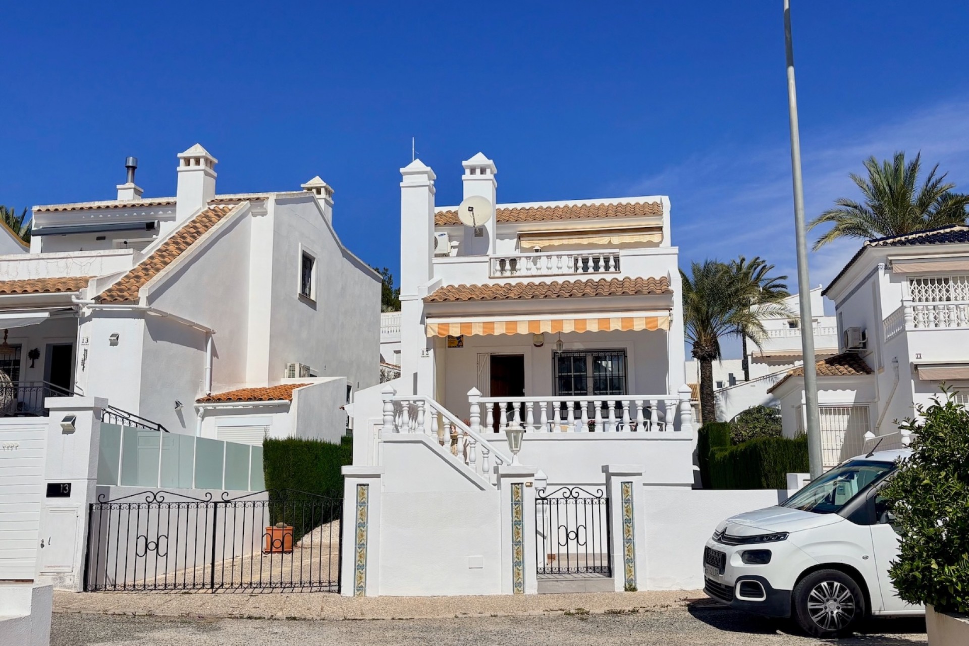 Reventa - Single Family Home -
Orihuela - Villamartin