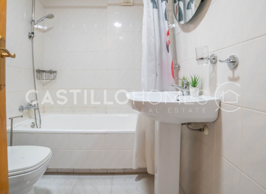 Reventa - Studio -
Torrevieja - La Mata