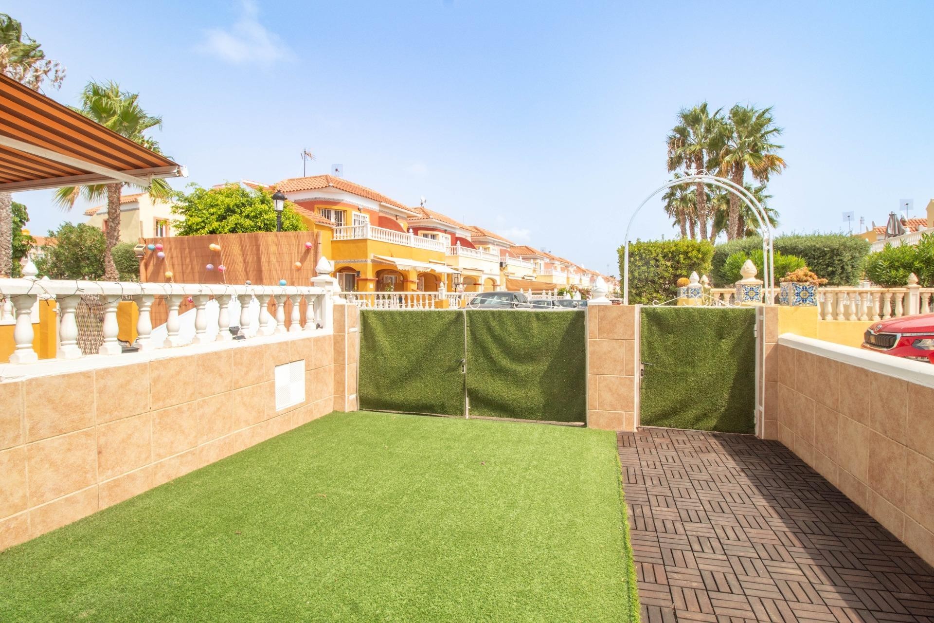 Reventa - Terraced house -
Orihuela Costa - La Regia