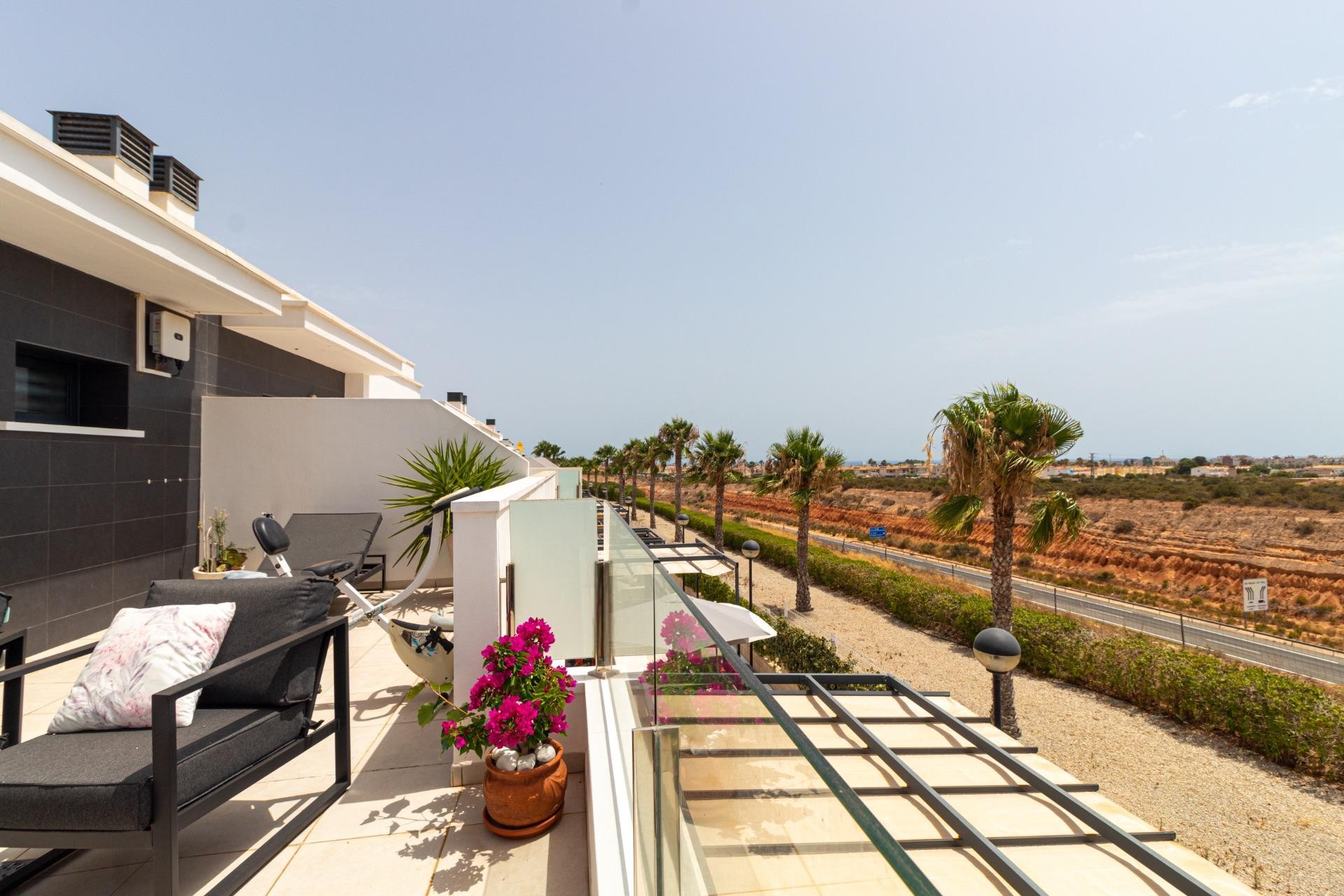 Reventa - Terraced house -
Orihuela Costa - Lomas de Cabo Roig