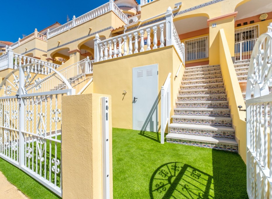 Reventa - Terraced house -
Orihuela Costa - Lomas de Campoamor-Las Ramblas