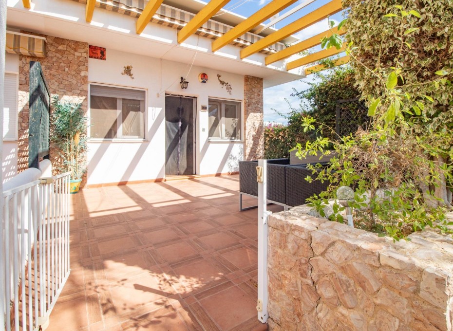 Reventa - Terraced house -
Pilar de la Horadada - Mil Palmeras