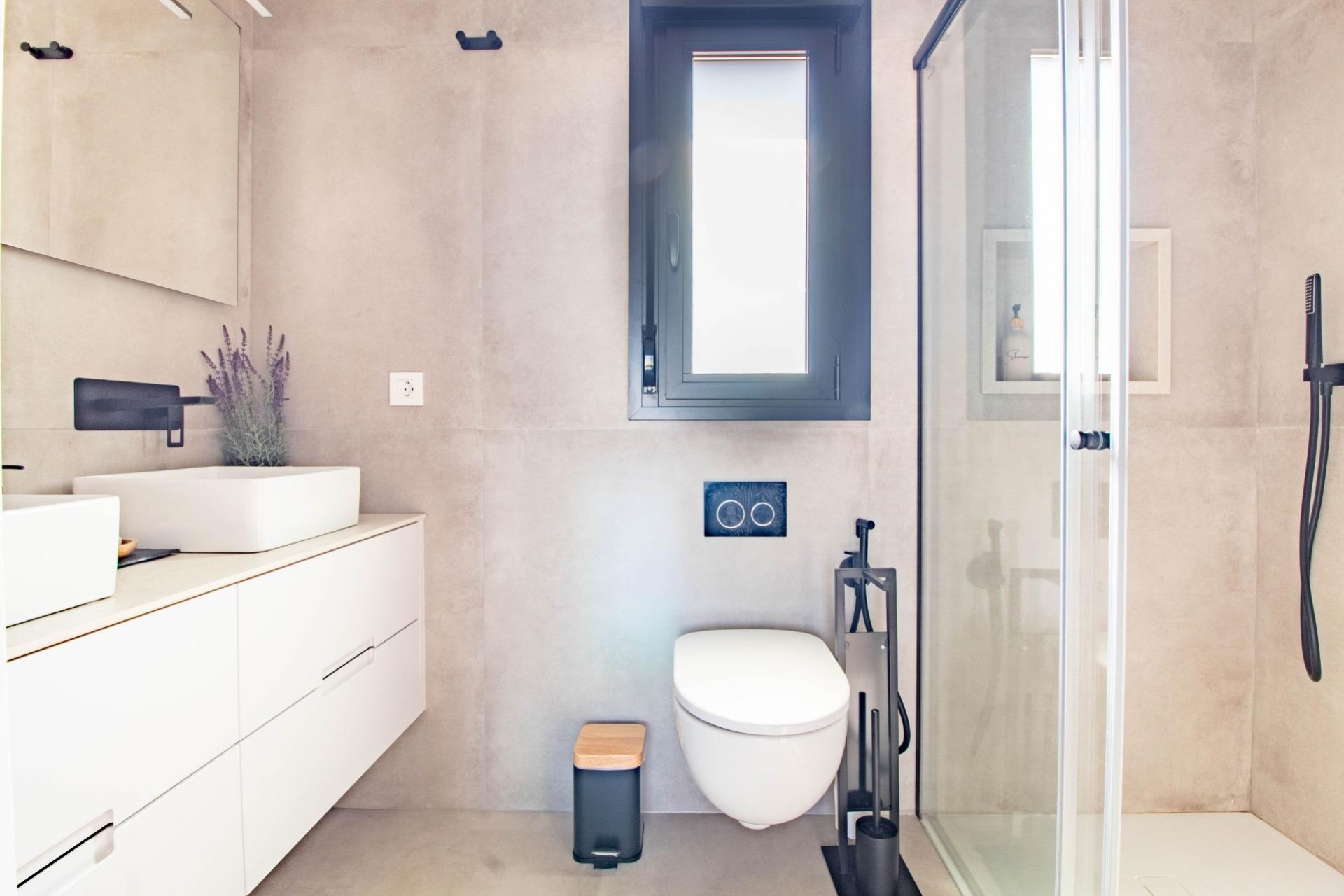 Reventa - Terraced house -
Santiago de la ribera - zona san blas