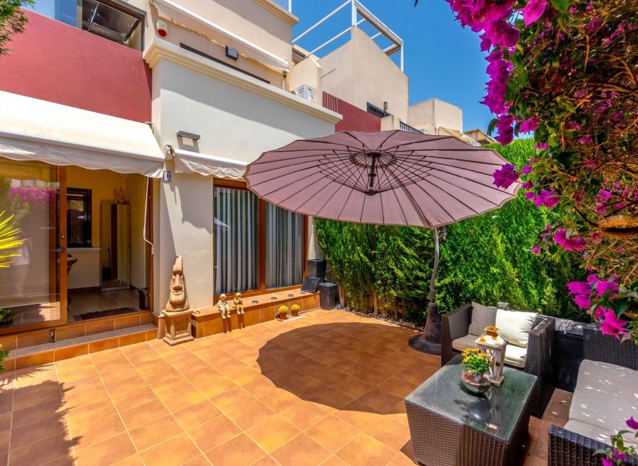 Reventa - Terraced house -
Torrevieja - Aguas Nuevas