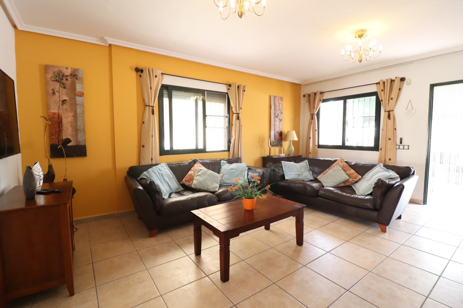 Reventa - Villa -
Algorfa - Lo Crispin