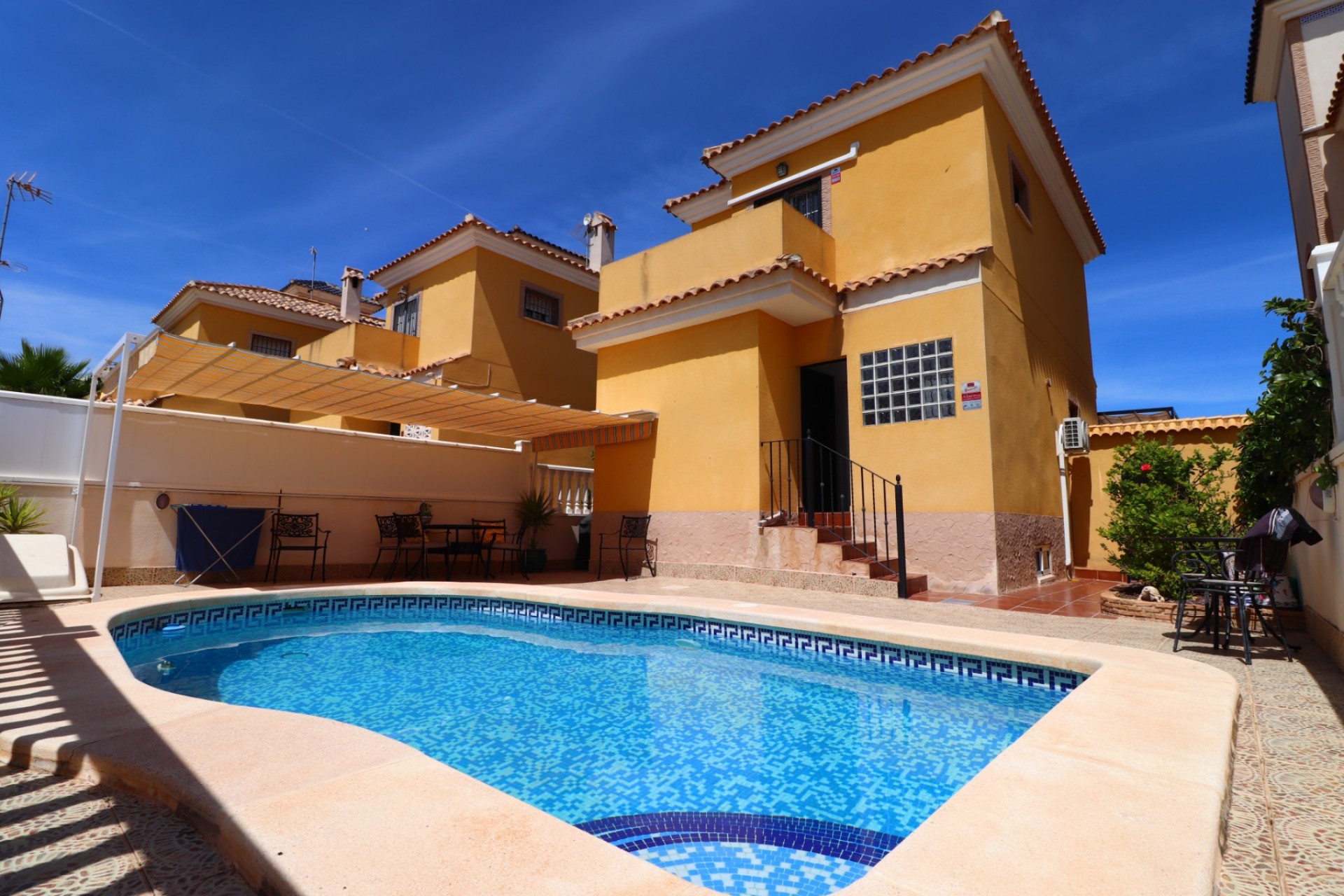 Reventa - Villa -
Algorfa - Lo Crispin