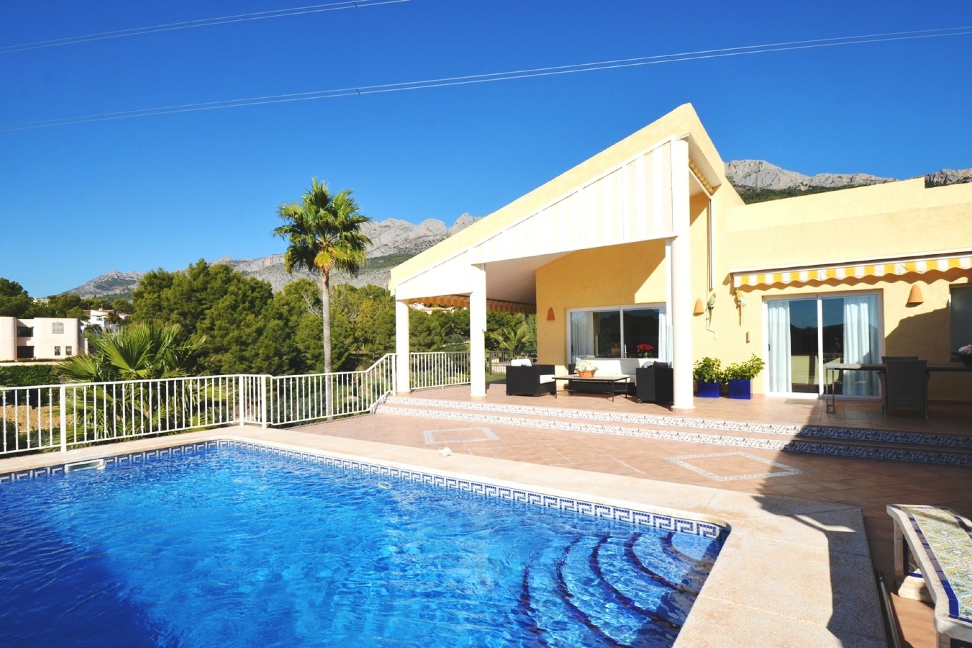 Reventa - Villa -
Altea