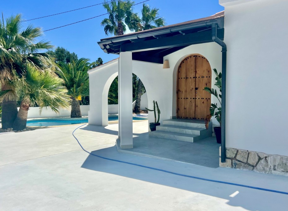 Reventa - Villa -
Altea