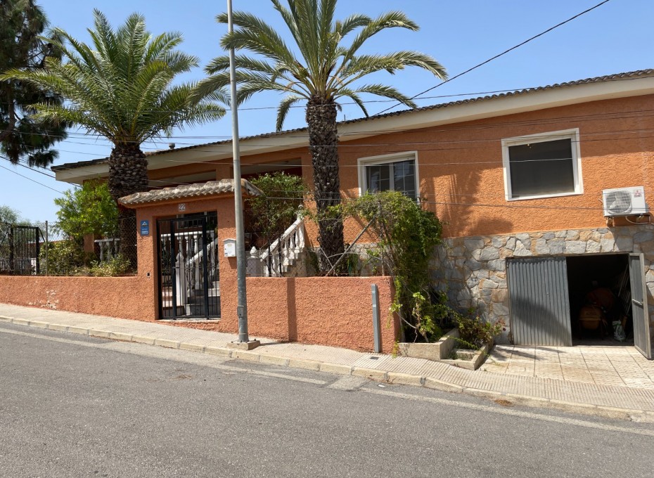 Reventa - Villa -
Benijofar - Pueblo