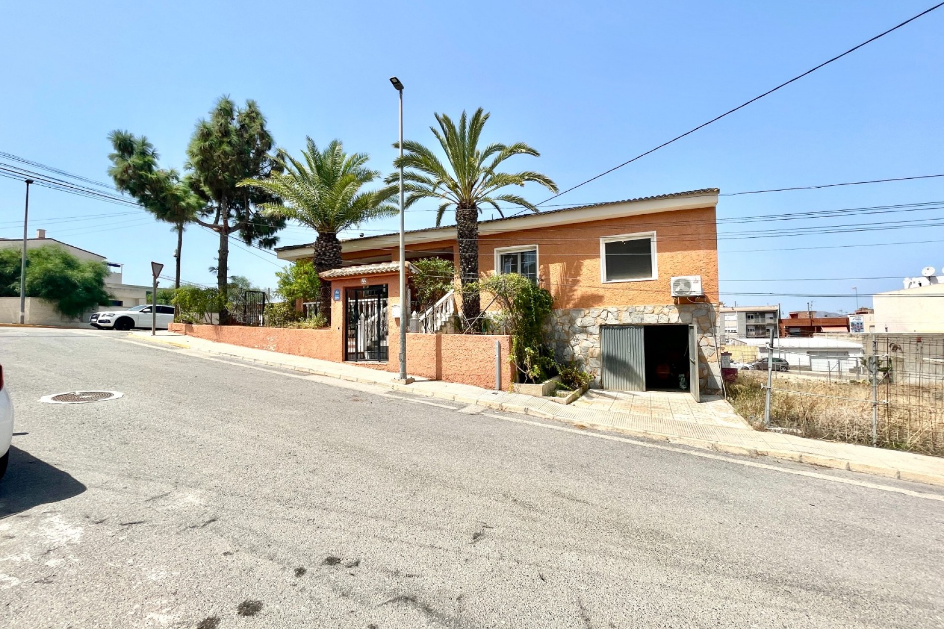 Reventa - Villa -
Benijofar - Pueblo