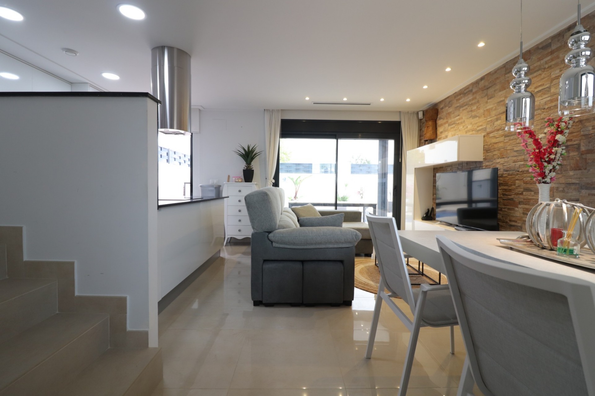 Reventa - Villa -
Benijofar